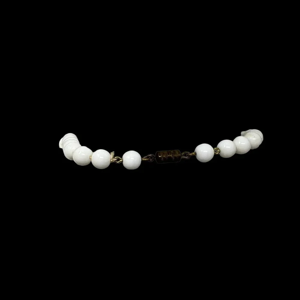 Vintage Beaded Necklace White Clear‎ Glass Beads Gold Tone Barrel Clasp